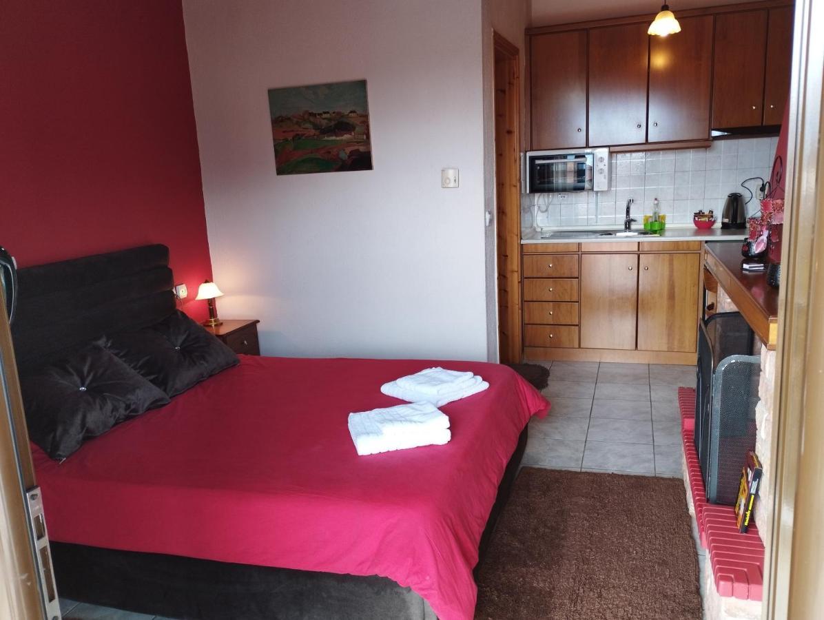 Guesthouse Mythos Orma Ngoại thất bức ảnh