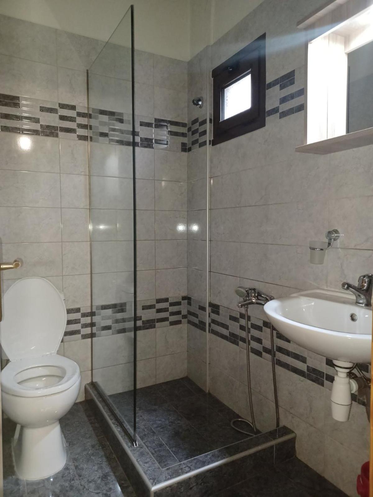 Guesthouse Mythos Orma Ngoại thất bức ảnh