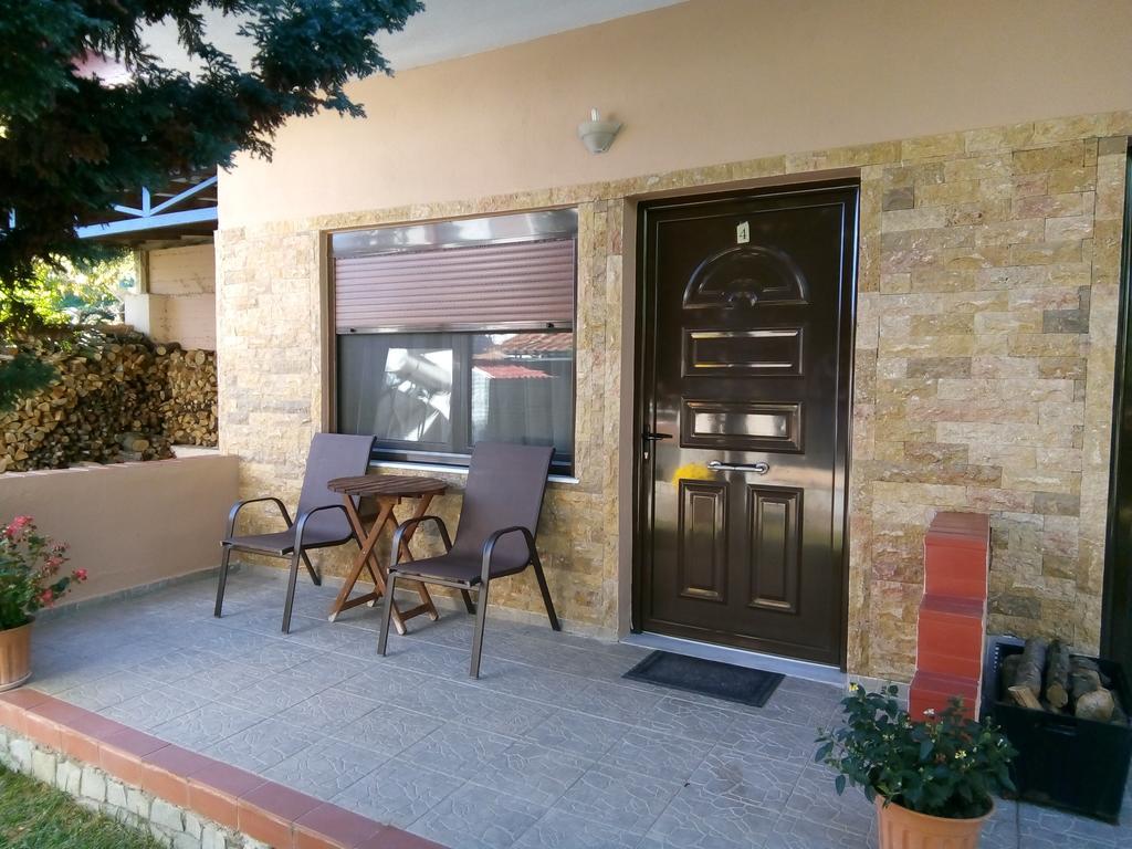 Guesthouse Mythos Orma Ngoại thất bức ảnh